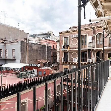 Апартаменты Via Etnea Cozy With Balcony *
